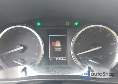 2018 Toyota Highlander Xle from USA, damaged, VIN 5TDJZRFH1JS544596